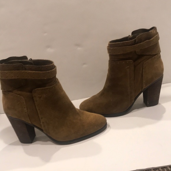 Vince Camuto Shoes - Vince Camuto Suede Bootiea!